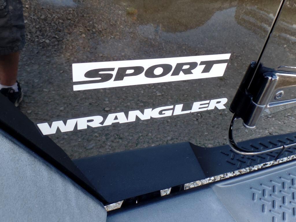 2015 Jeep Wrangler Image 8