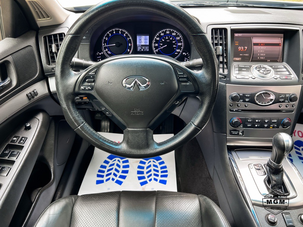 2013 INFINITI G37 Image 16