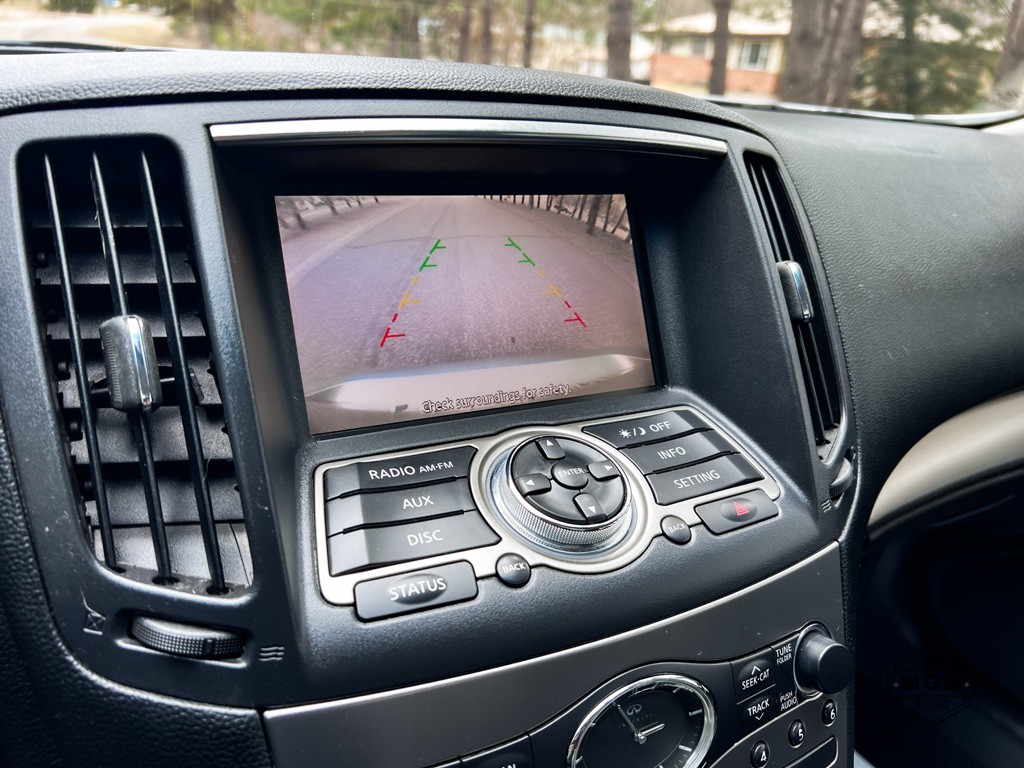 2013 INFINITI G37 Image 19