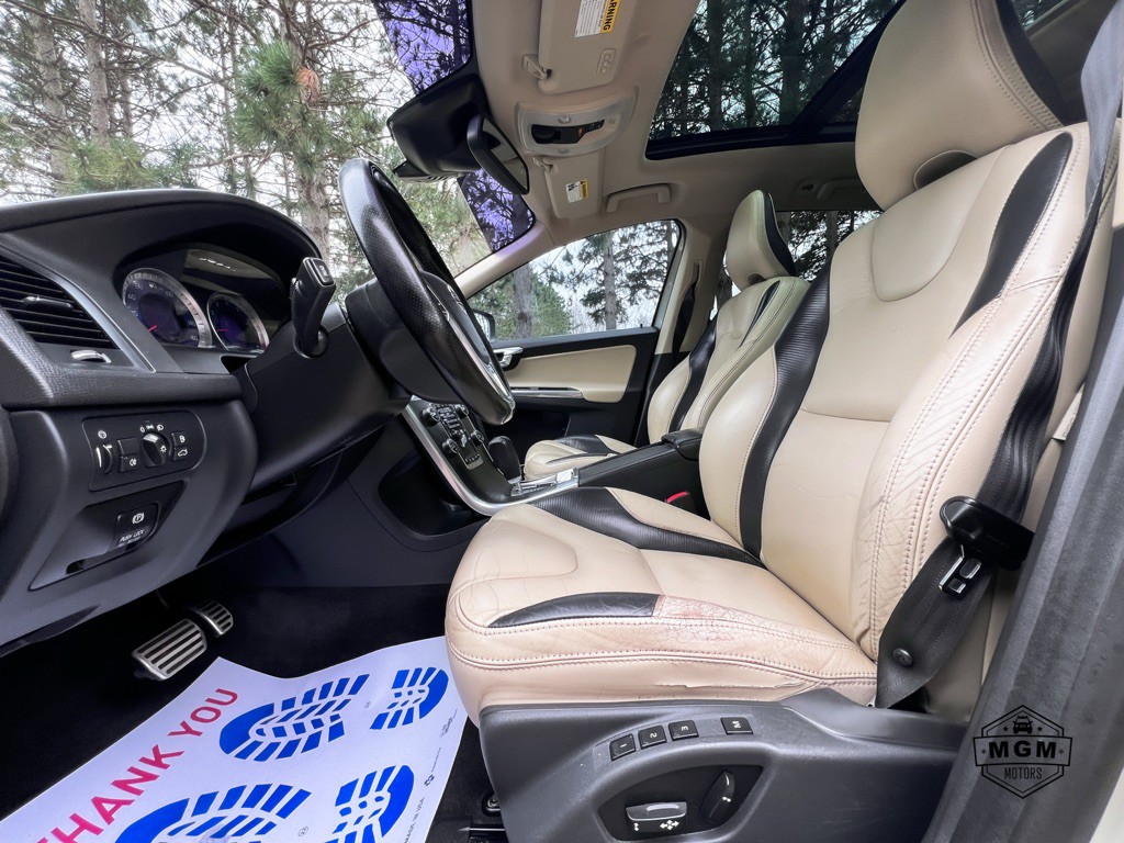 2012 Volvo XC60 Image 10