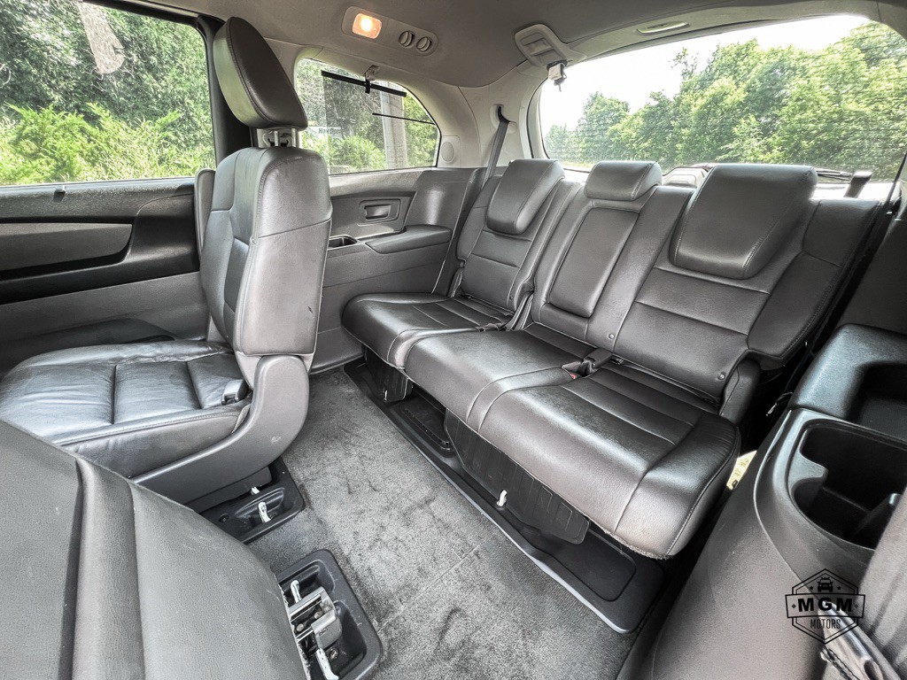 2016 Honda Odyssey Image 12
