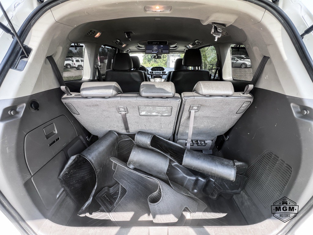 2016 Honda Odyssey Image 13