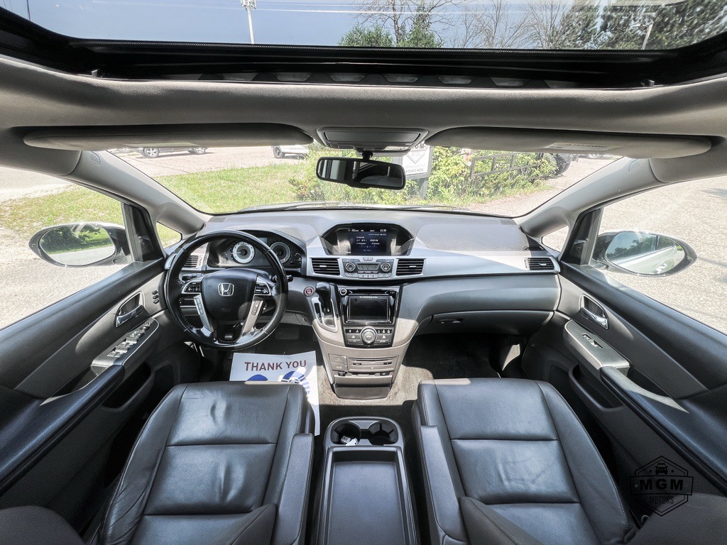 2016 Honda Odyssey Image 18