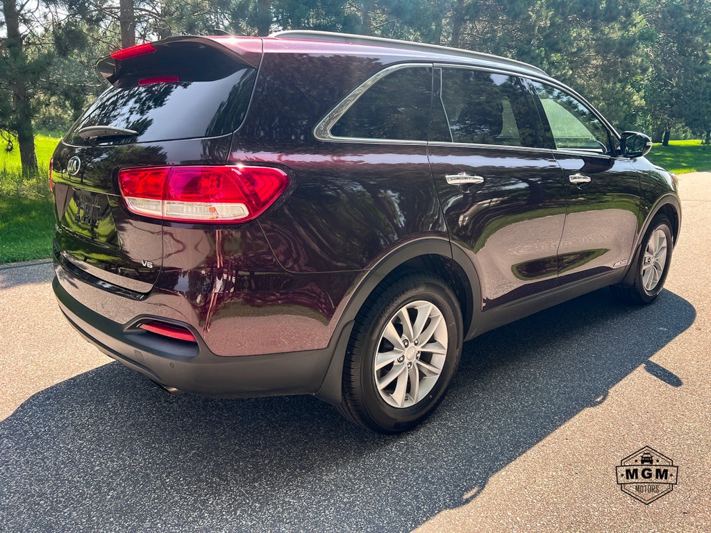 2016 Kia Sorento Image 5