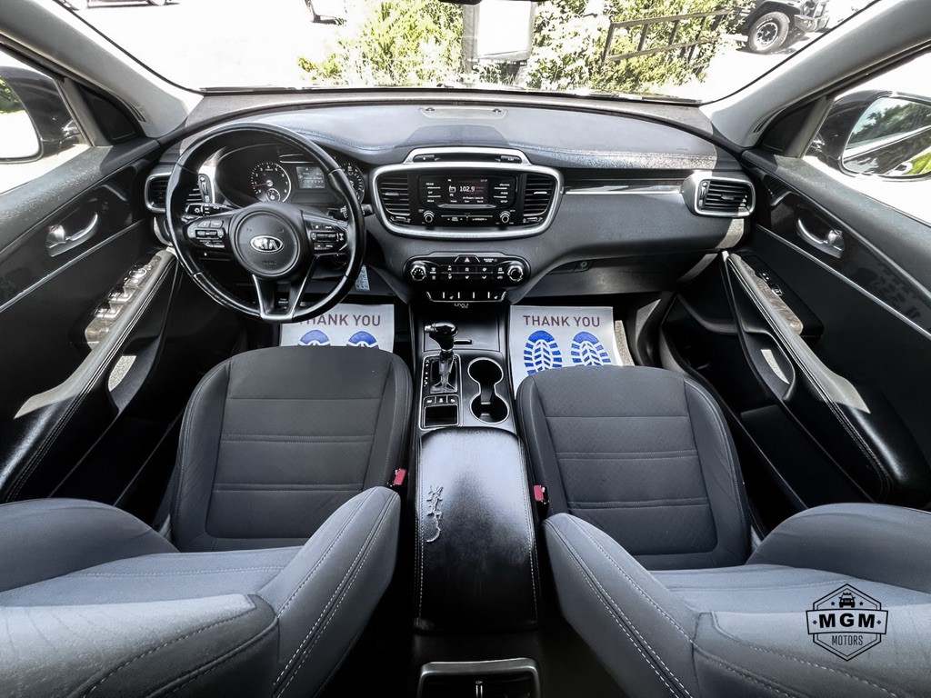 2016 Kia Sorento Image 17