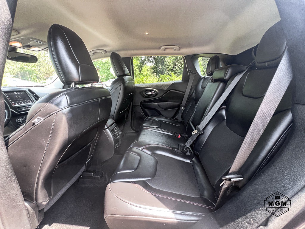2020 Jeep Cherokee Image 11