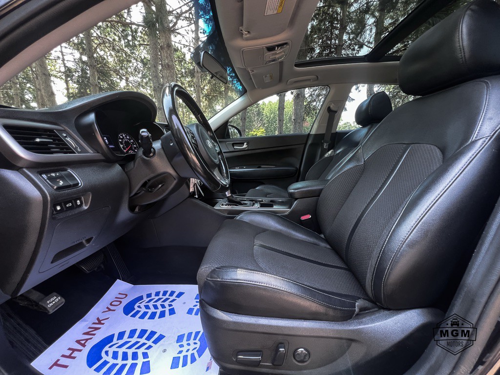 2018 Kia Optima Image 10