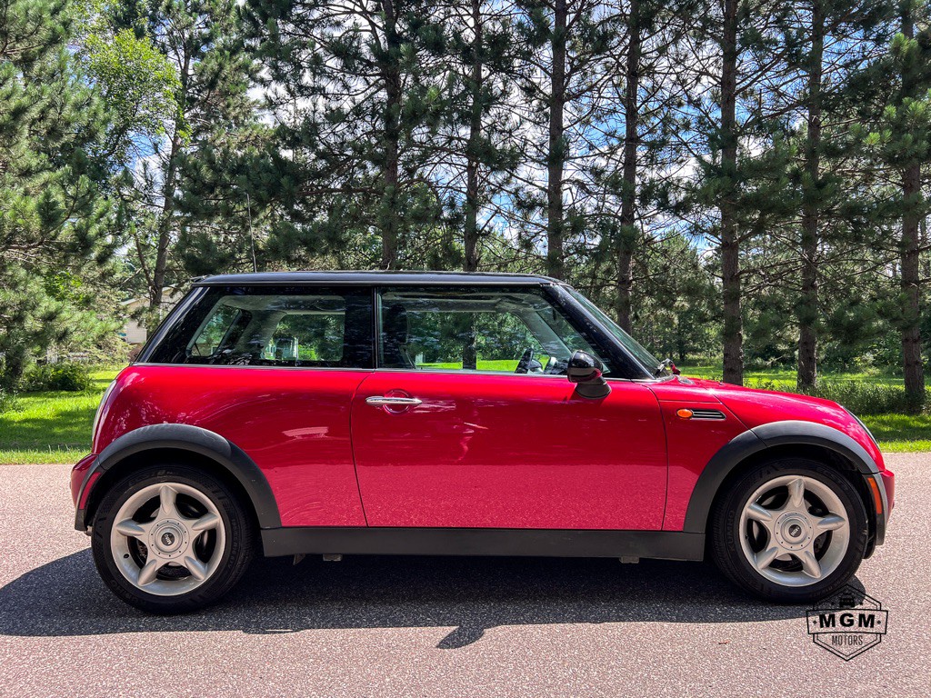 2004 MINI Cooper Image 6