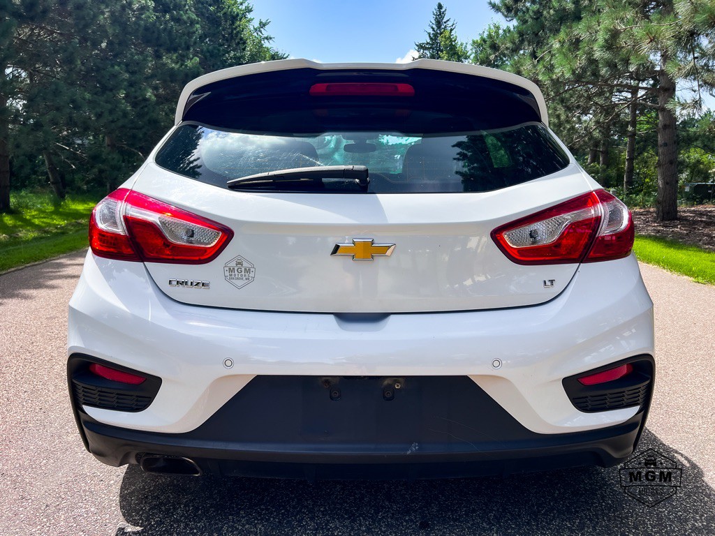 2017 Chevrolet Cruze Image 4