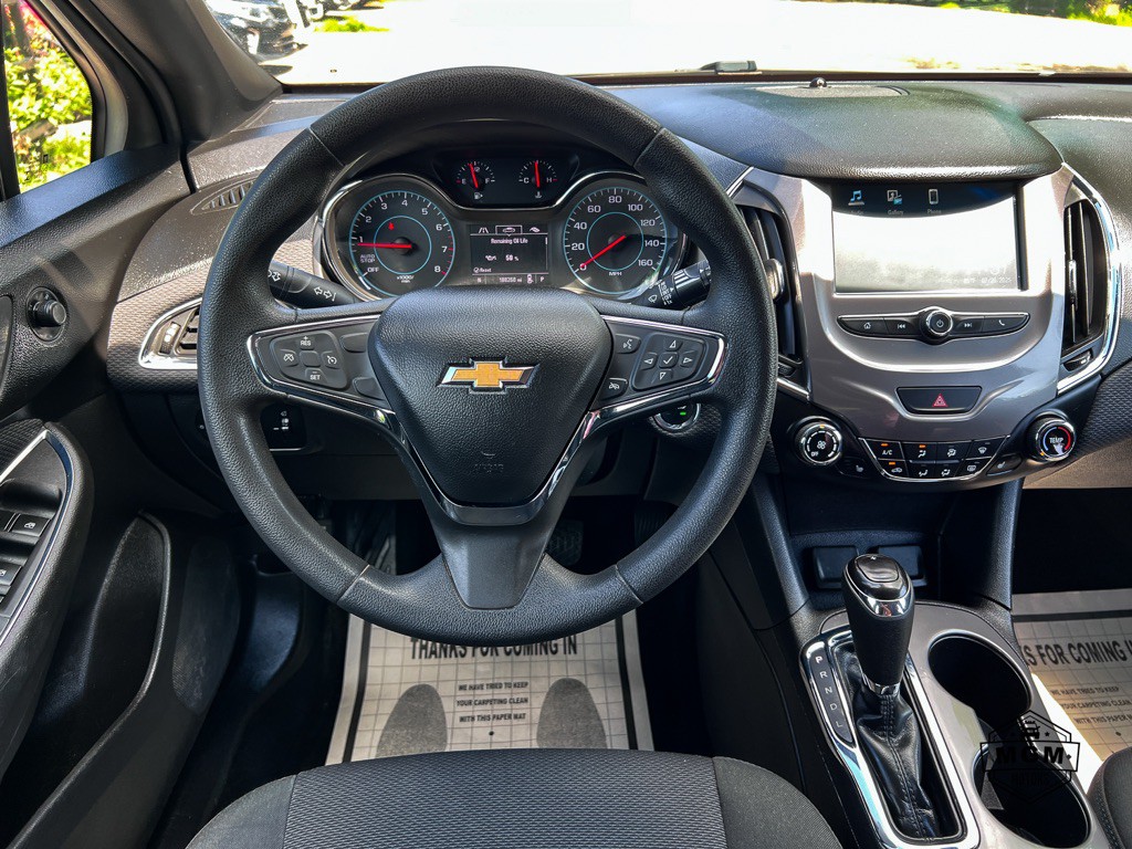 2017 Chevrolet Cruze Image 17