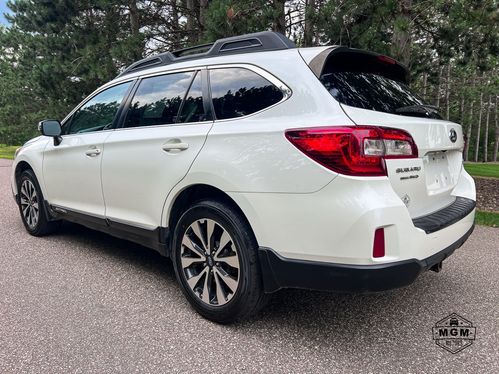 2016 Subaru Outback Image 3