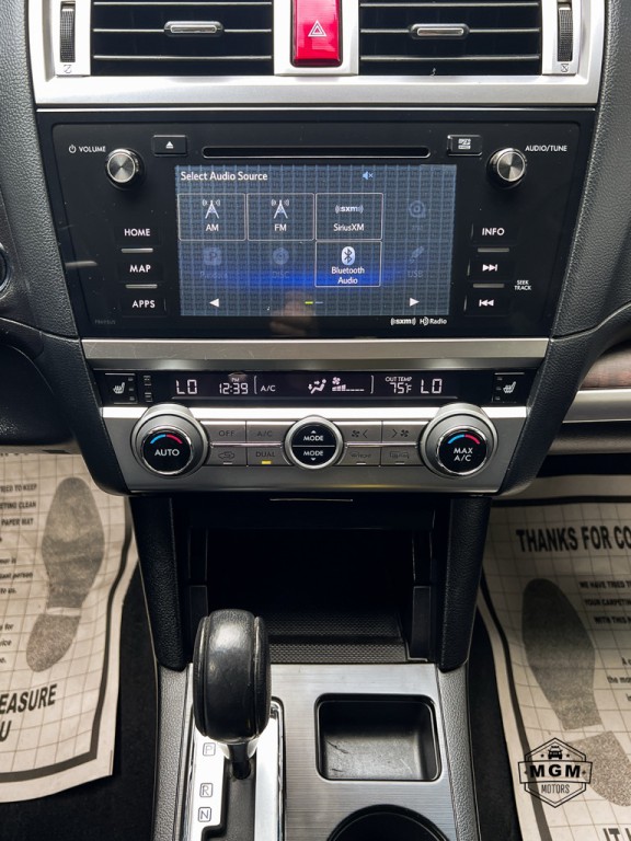 2016 Subaru Outback Image 16