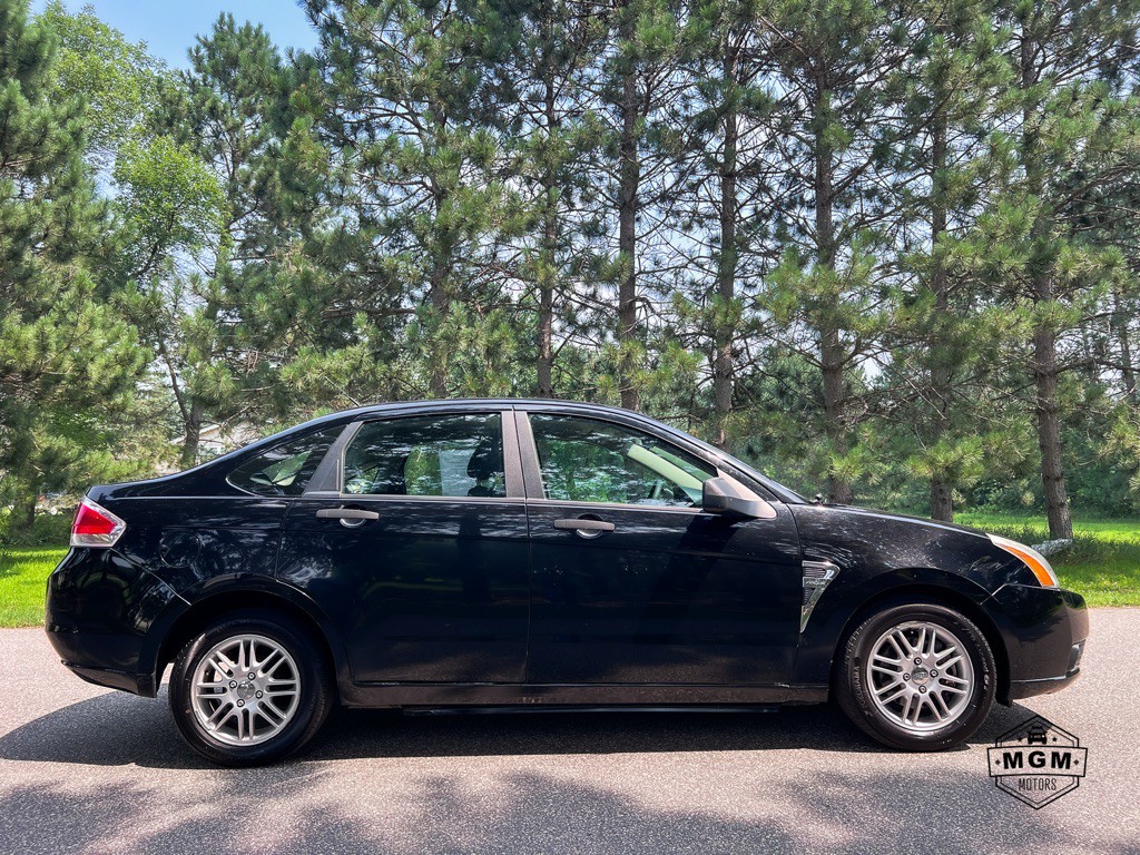 2008 Ford Focus Image 6