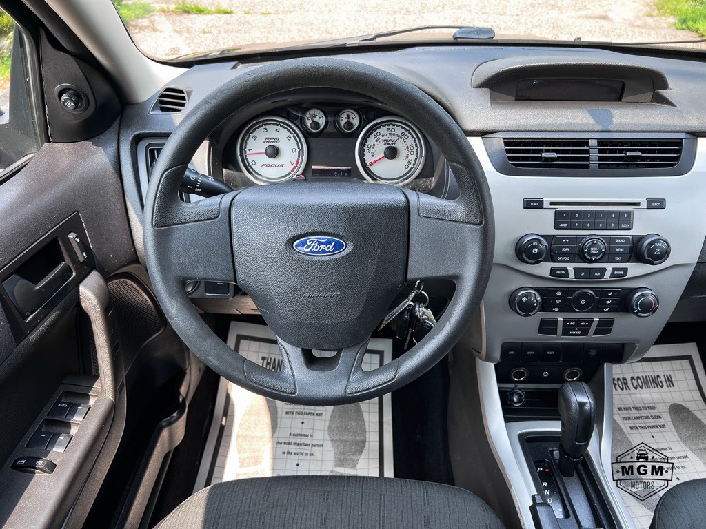 2008 Ford Focus Image 16