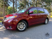 Image for 2017 Toyota Sienna XLE 8-PASSENGER ID: 6753759