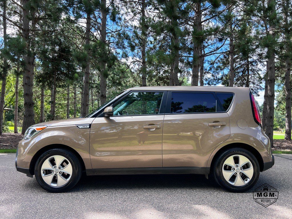 2015 Kia Soul Image 2