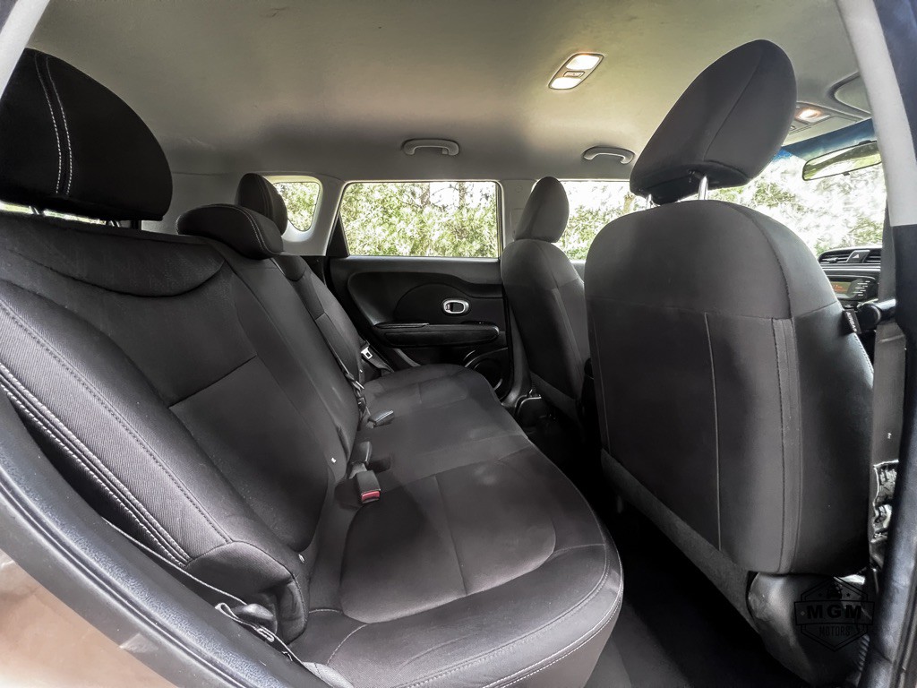 2015 Kia Soul Image 13
