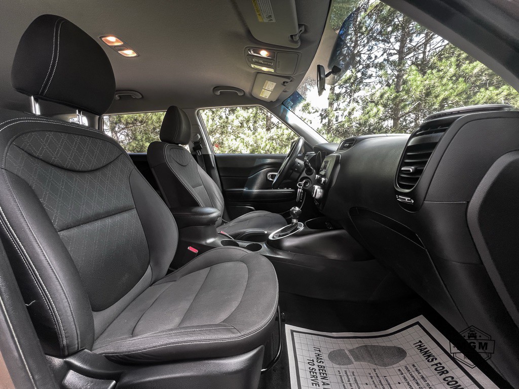 2015 Kia Soul Image 14