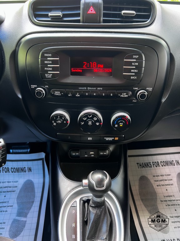 2015 Kia Soul Image 16
