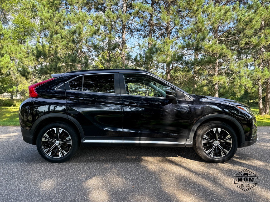 2020 Mitsubishi Eclipse Image 6