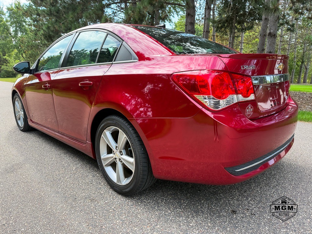 2014 Chevrolet Cruze Image 3