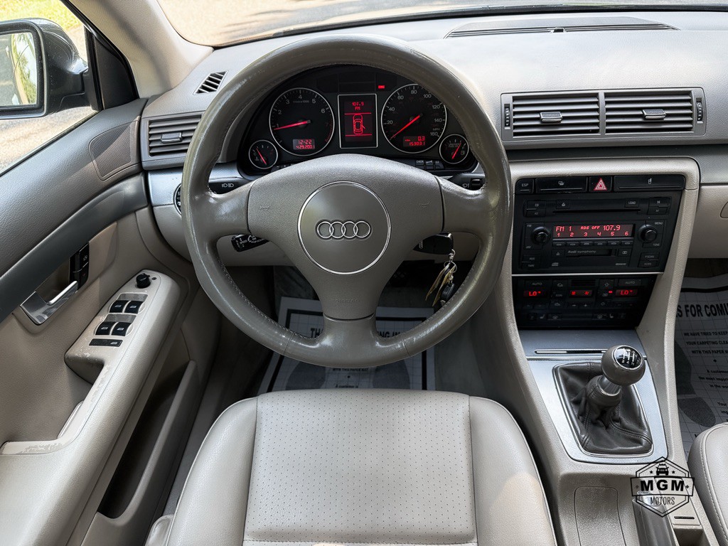 2002 Audi A4 Image 17