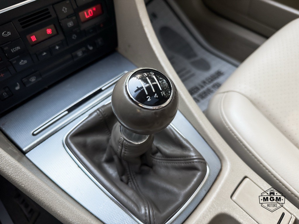 2002 Audi A4 Image 20