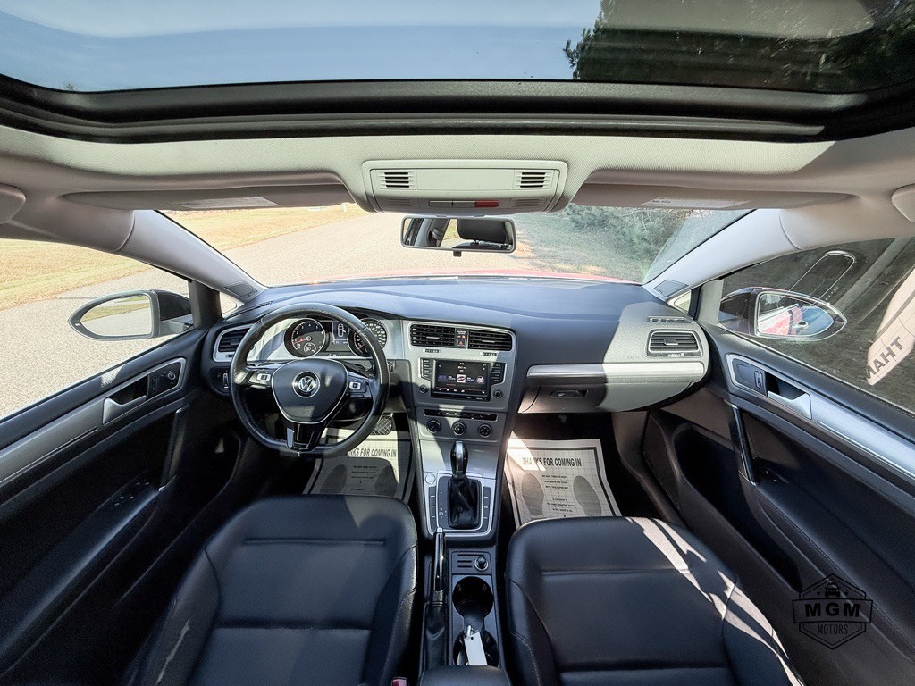 2016 Volkswagen Golf Image 15