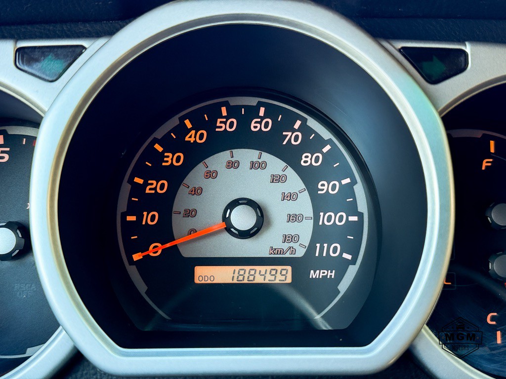 2005 Toyota 4Runner Image 20