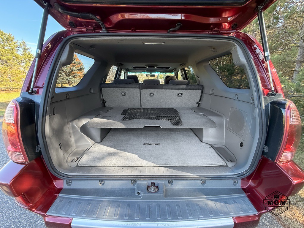 2005 Toyota 4Runner Image 12