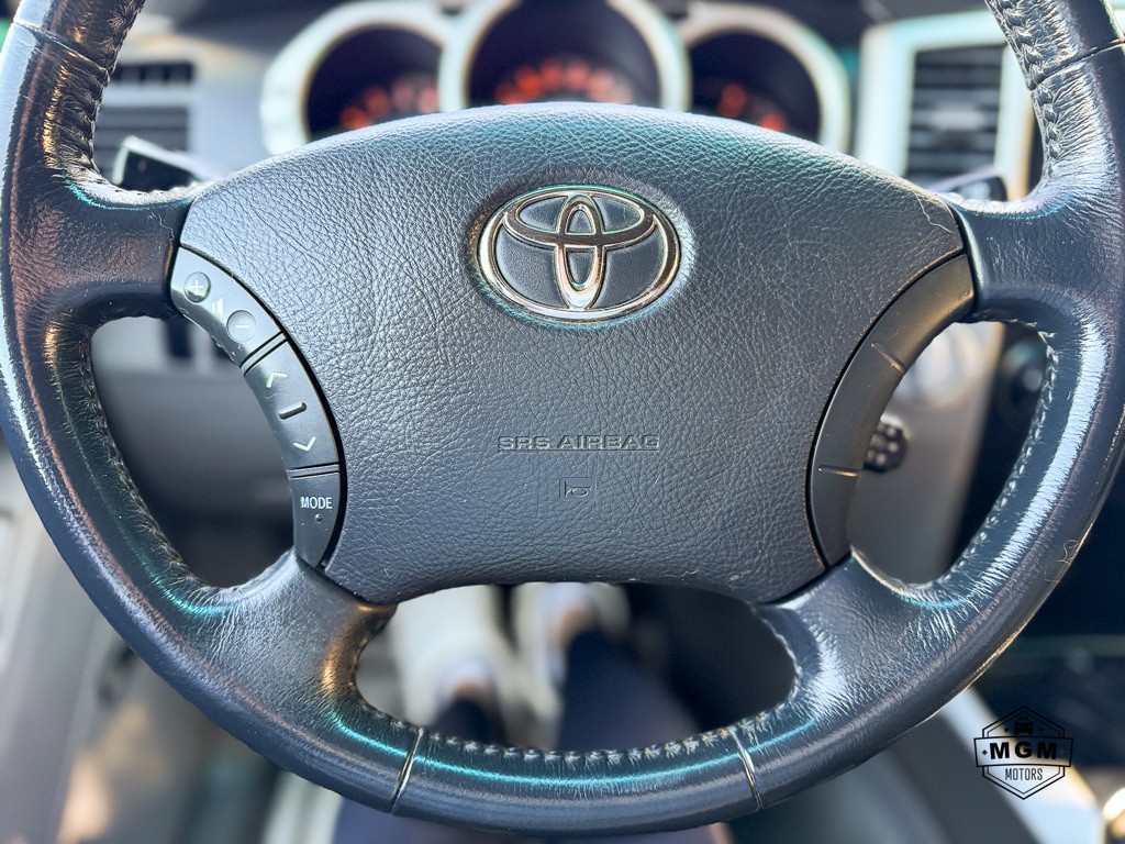 2005 Toyota 4Runner Image 20