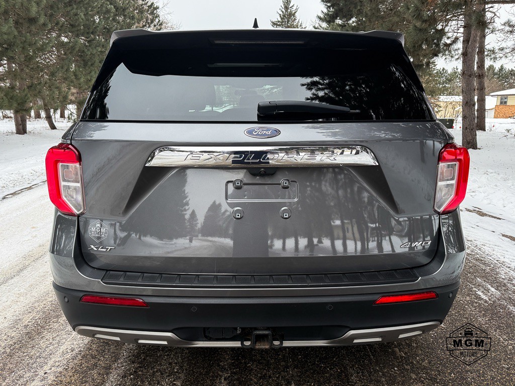 2021 Ford Explorer Image 4