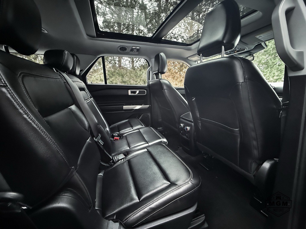 2021 Ford Explorer Image 14