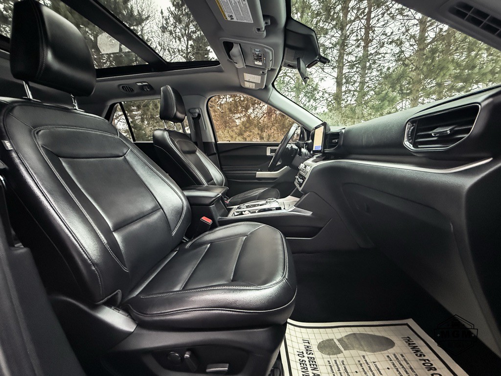 2021 Ford Explorer Image 15