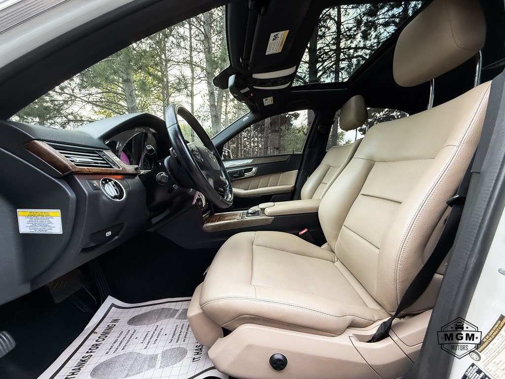 2011 Mercedes-Benz E-Class Image 10