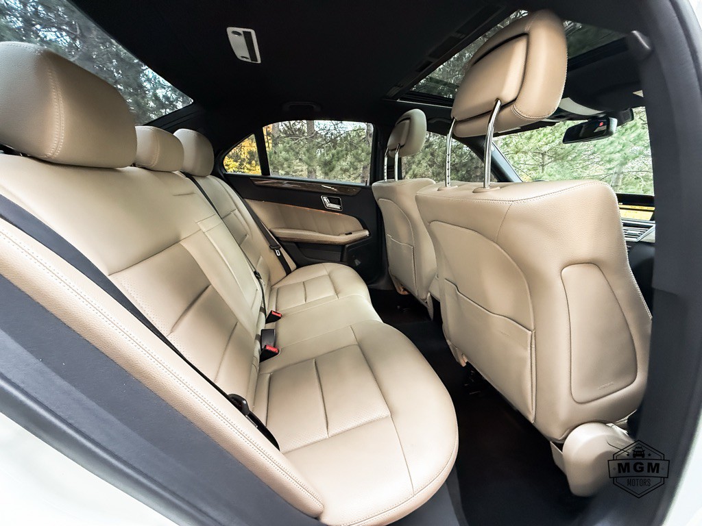 2011 Mercedes-Benz E-Class Image 13