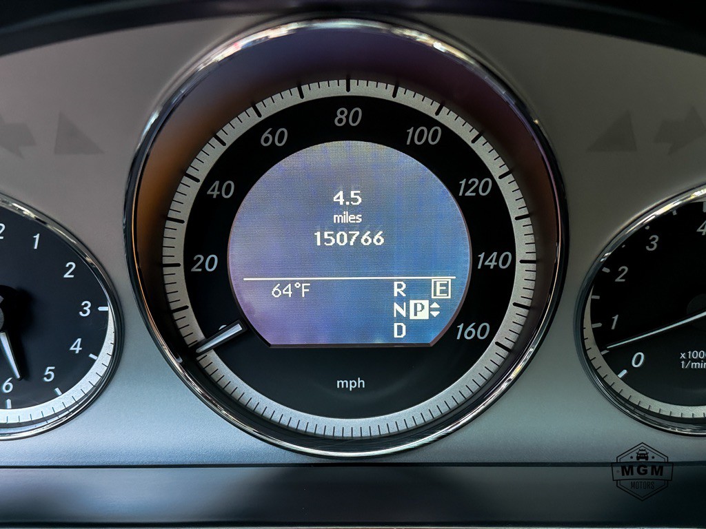 2011 Mercedes-Benz E-Class Image 19