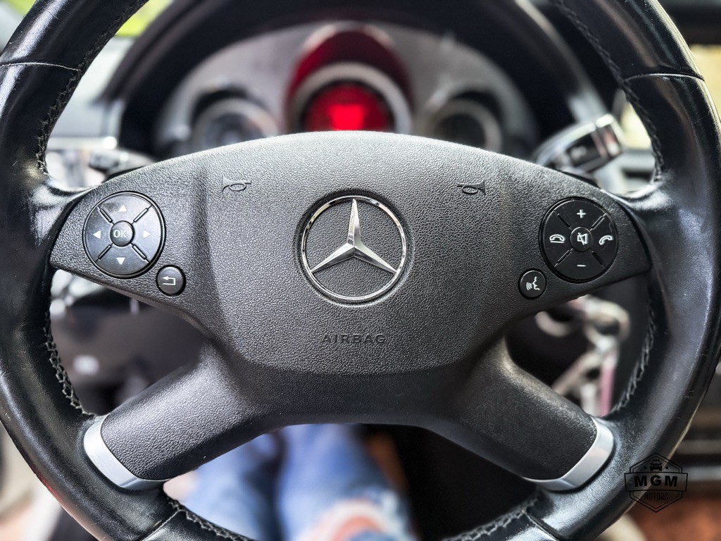 2011 Mercedes-Benz E-Class Image 22