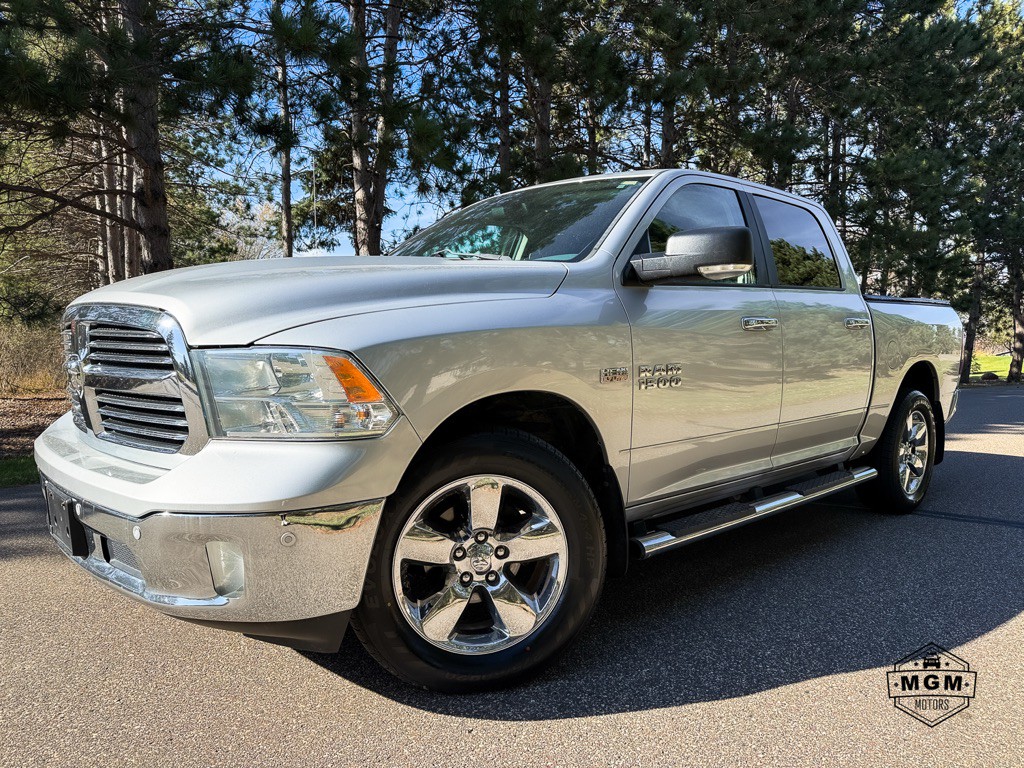 2015 RAM 1500 Image 1