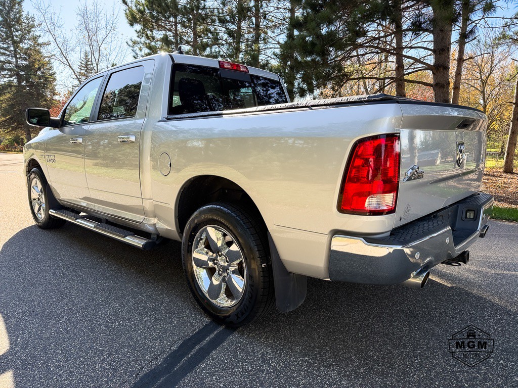 2015 RAM 1500 Image 3
