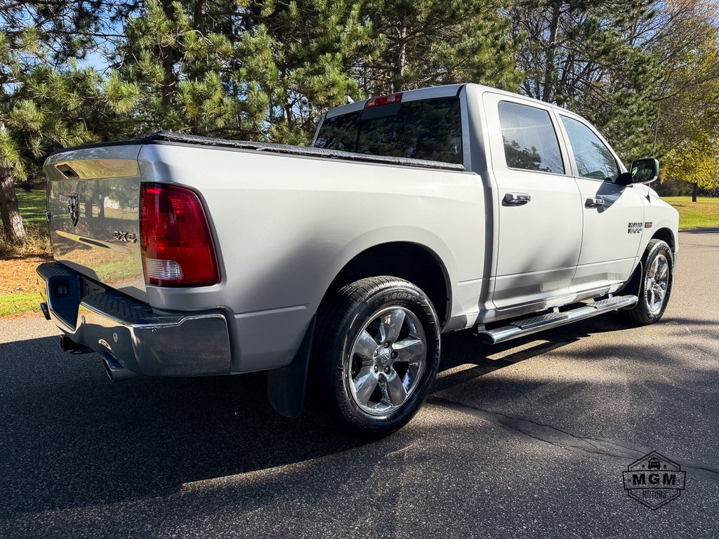 2015 RAM 1500 Image 5