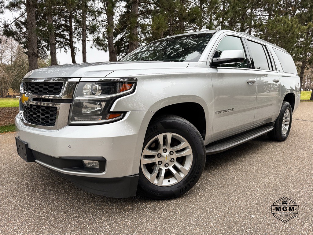 2015 Chevrolet Suburban Image 1