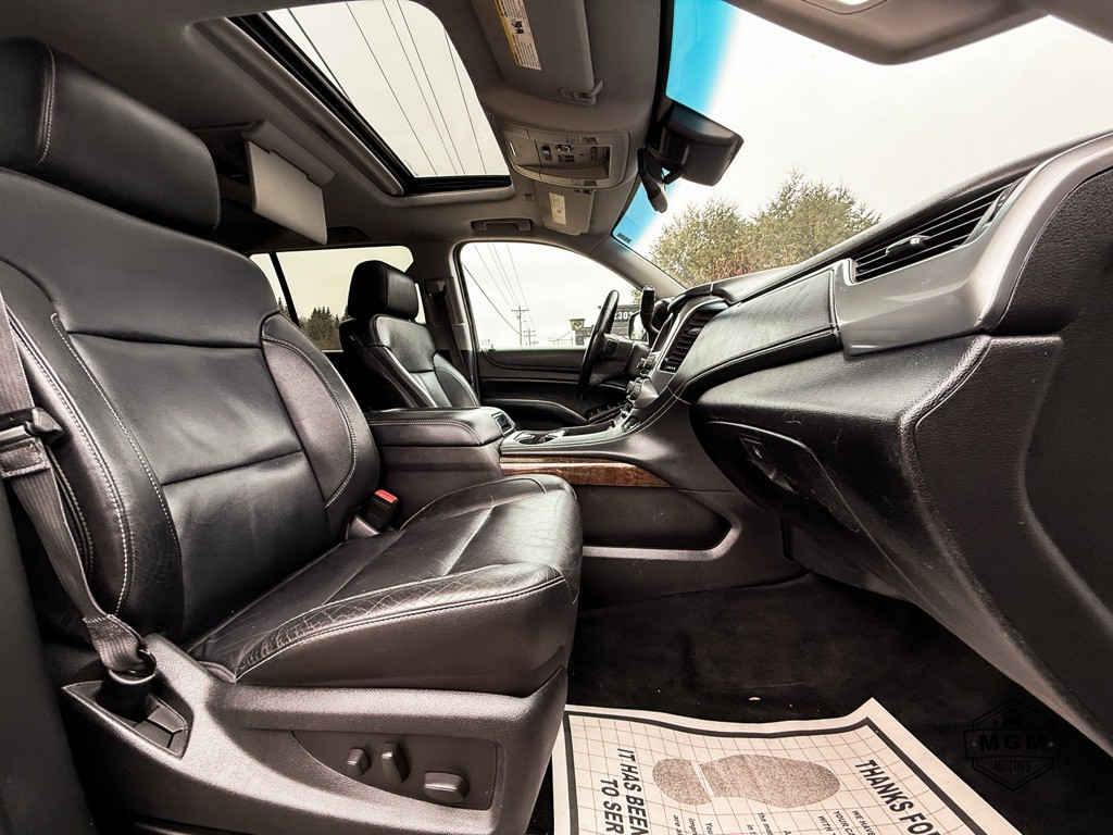 2015 Chevrolet Suburban Image 15