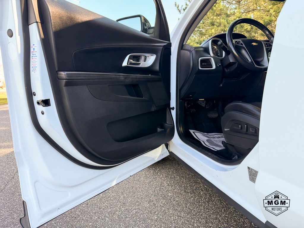 2017 Chevrolet Equinox Image 9