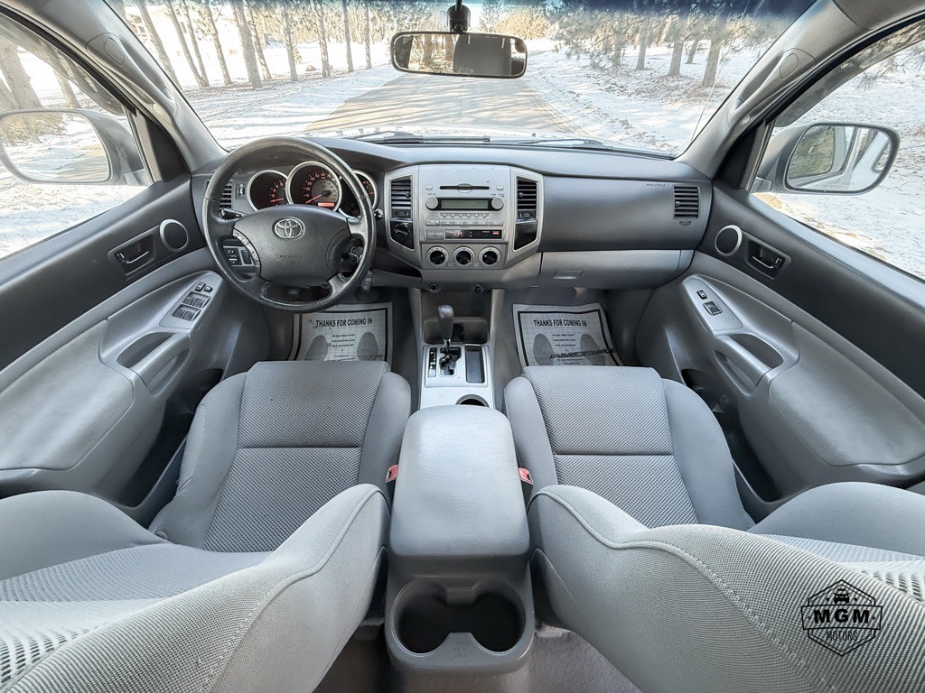 2005 Toyota Tacoma Image 15
