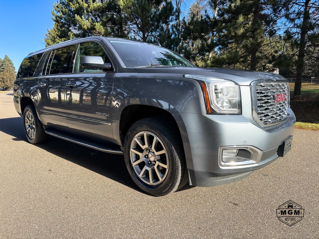 2020 GMC Yukon Image 7