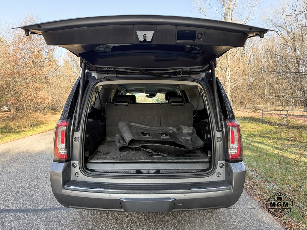 2020 GMC Yukon Image 13