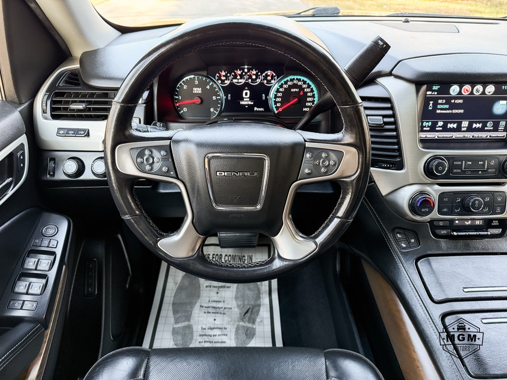 2020 GMC Yukon Image 22