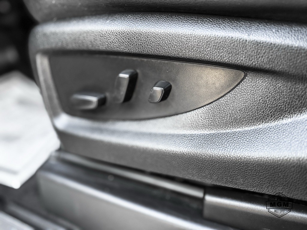 2020 GMC Yukon Image 23