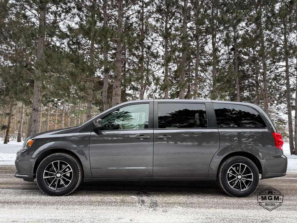 2018 Dodge Grand Caravan Image 2